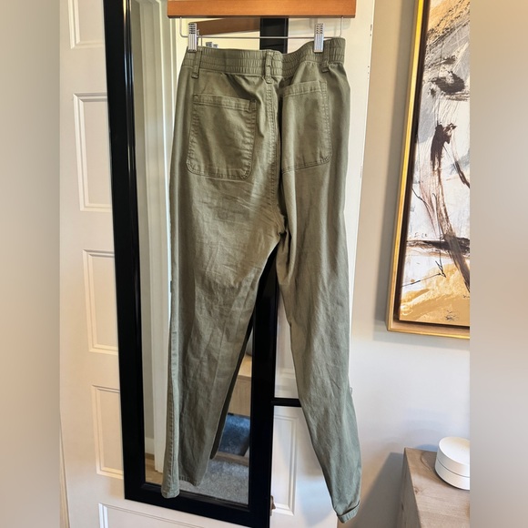 Kensie The Girlfriend Utility Olive Green Pants - Picture 4 of 4